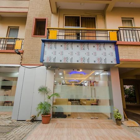 Oyo 9326 Om Sai Residency Hotel Mumbai  Buitenkant foto